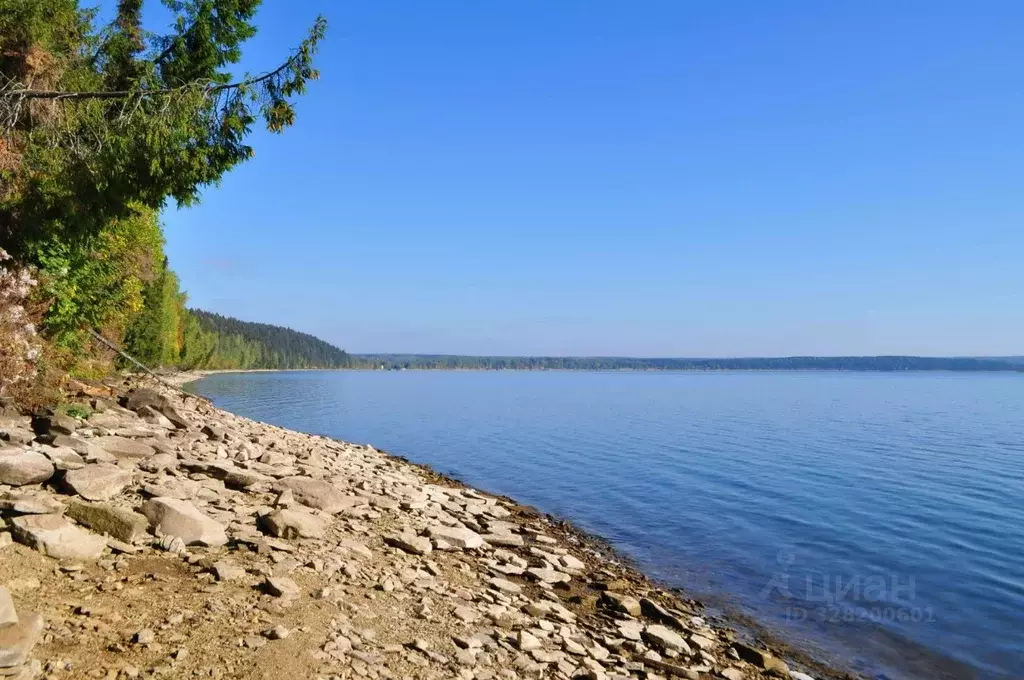 Дом в Пермский край, Пермский муниципальный округ, д. Комарово ул. ... - Фото 1