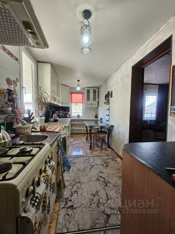 Дом в Астраханская область, Астрахань ул. 2-я Воскресенская, 8 (64 м) - Фото 2