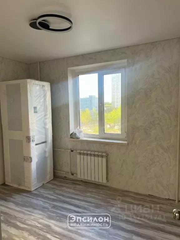 1-к кв. Курская область, Курск просп. Вячеслава Клыкова, 82 (38.56 м) - Фото 0