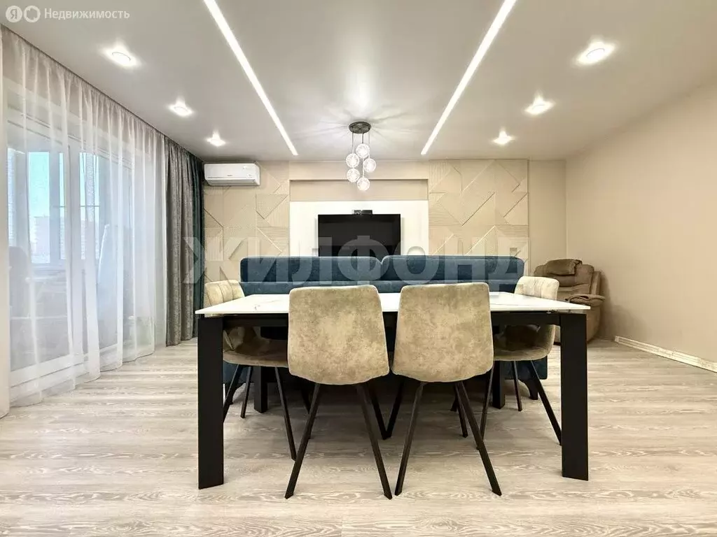 2-комнатная квартира: Иркутск, Байкальская улица, 126/1 (64.3 м) - Фото 1