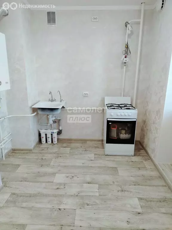 1-комнатная квартира: Октябрьский, Московский проспект, 4 (32 м) - Фото 2