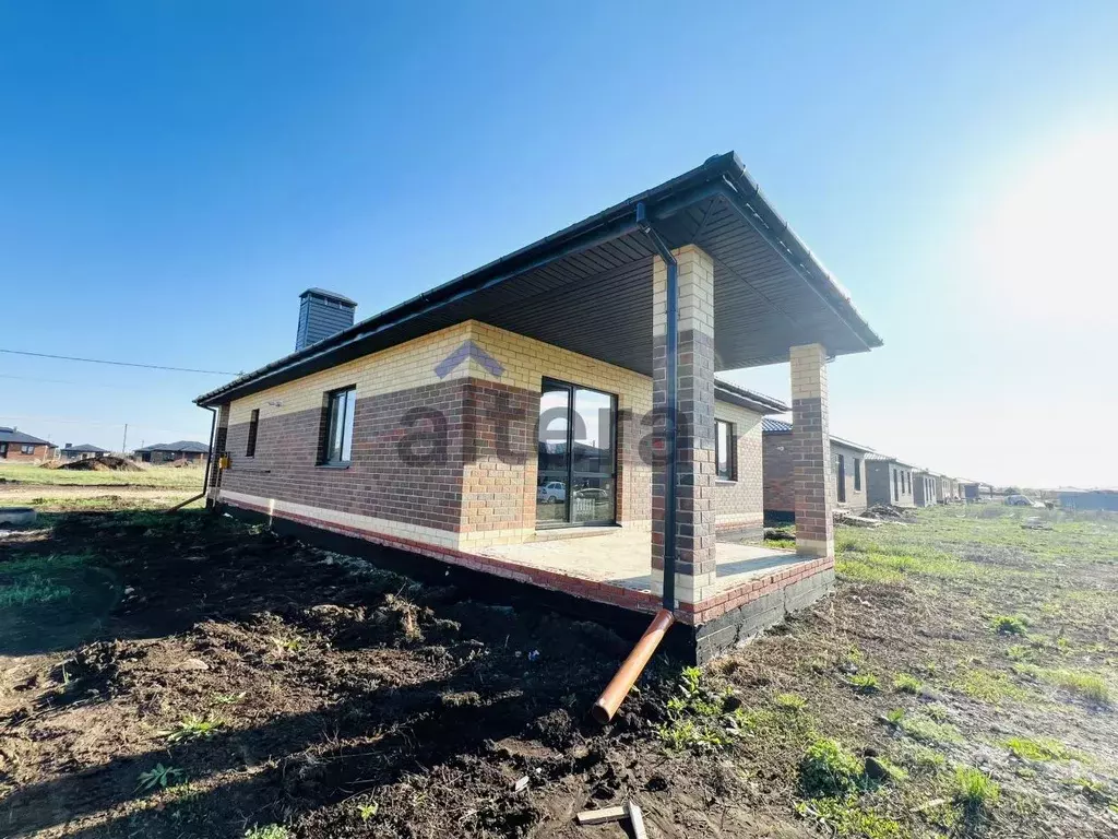 Дом в Татарстан, Лаишевский район, Егорьевское с/пос, д. Кзыл-Иль ул. ... - Фото 1