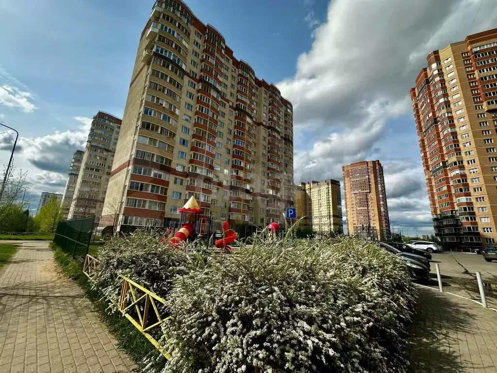 1-к. квартира, 48 м, 11/17 эт. - Фото 0