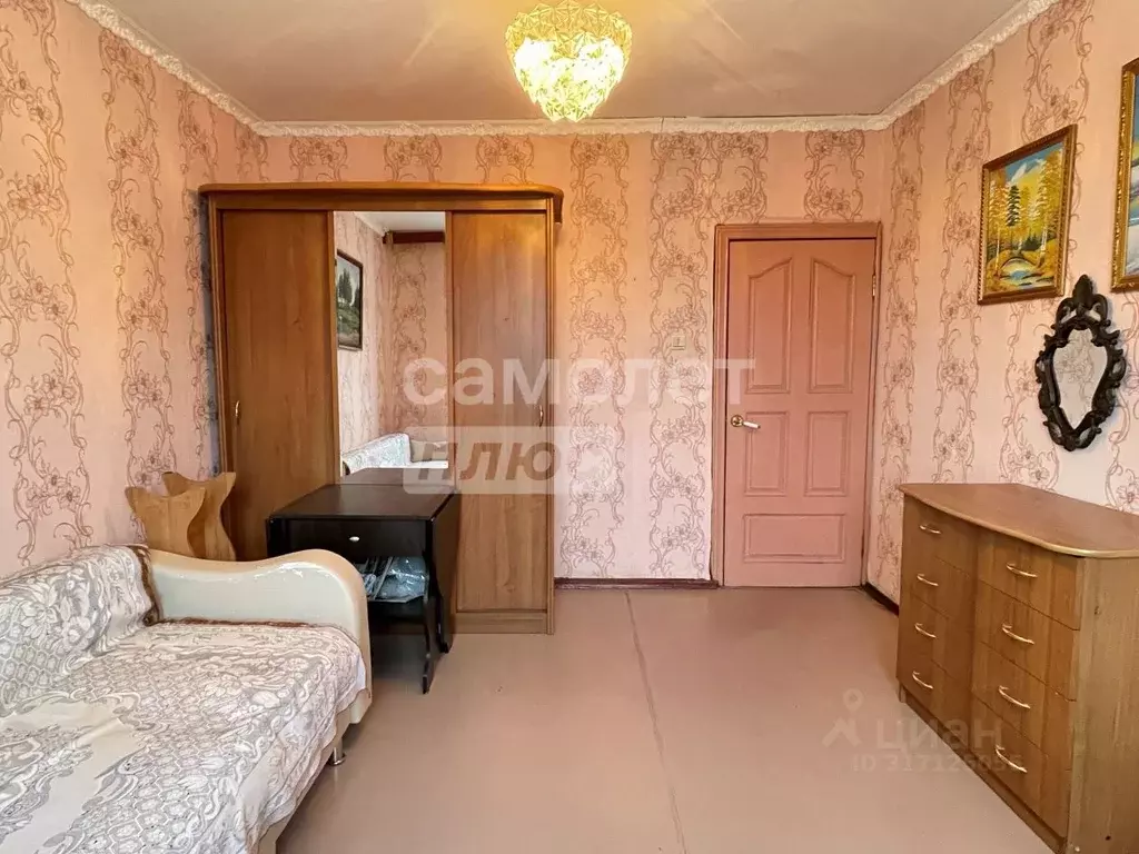 2-к кв. Омская область, Омск Омская ул., 114 (51.9 м) - Фото 1