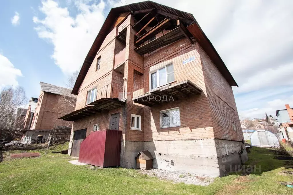 Дом в Кемеровская область, Новокузнецк Светлая ул., 2 (174 м) - Фото 0