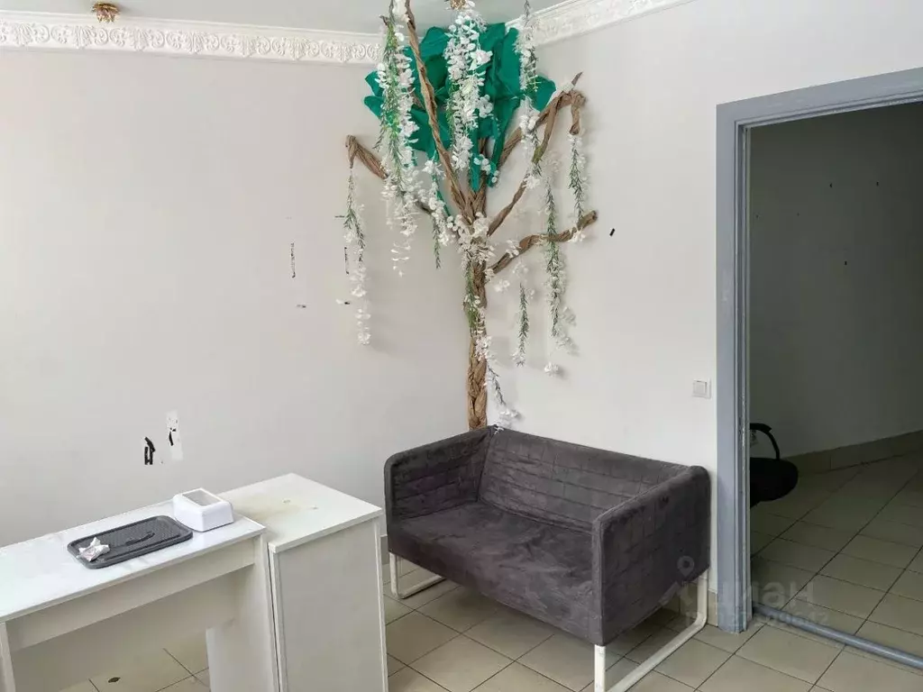 Помещение свободного назначения в Москва ул. Маршала Чуйкова, 12 (100 ... - Фото 2