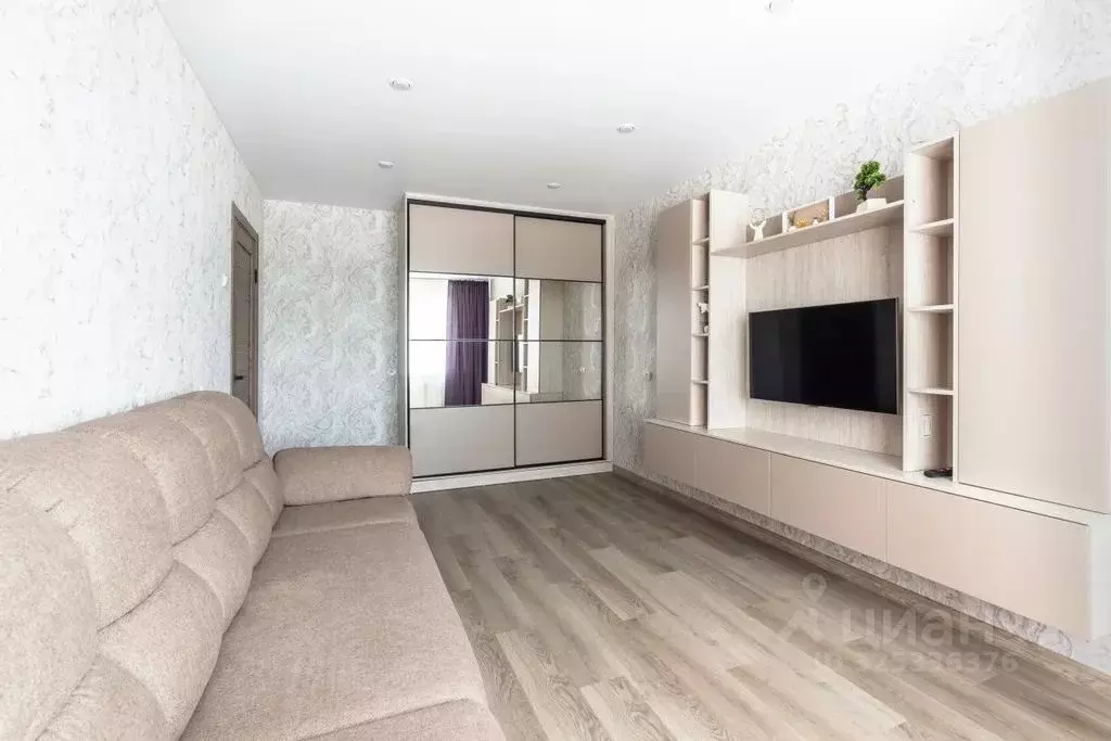 2-к кв. Псковская область, Псков ул. Юности, 5 (56.0 м) - Фото 1