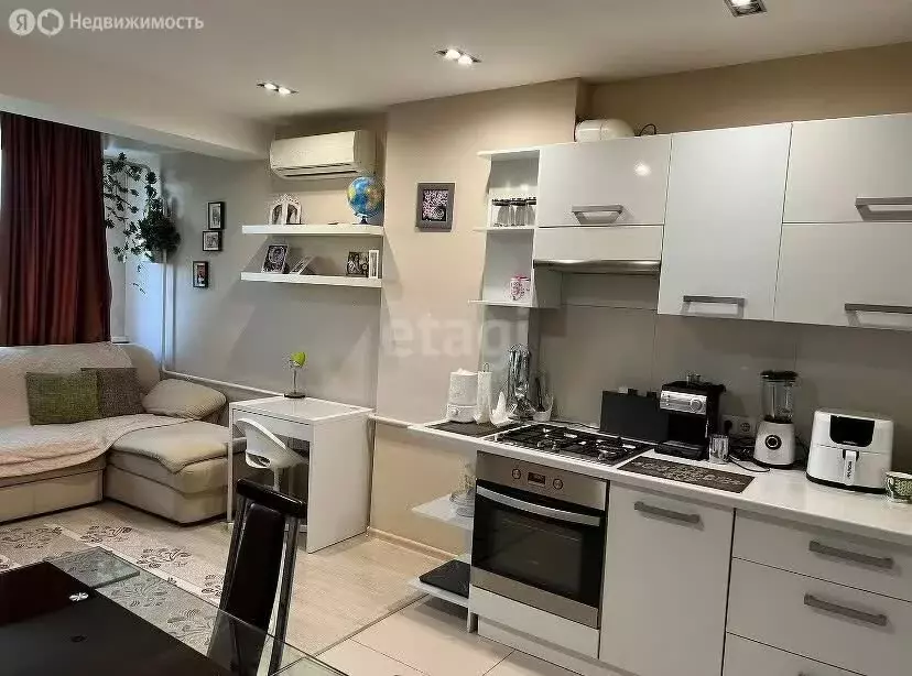 2-комнатная квартира: Невинномысск, улица Калинина, 55 (56.7 м) - Фото 0