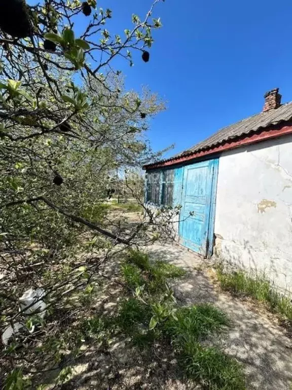 Дом в Крым, Кировский район, с. Владиславовка ул. Ленина (50 м) - Фото 2