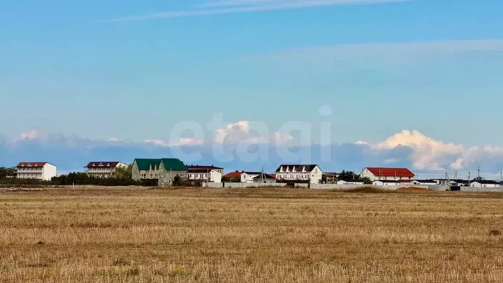 Участок в Крым, Сакский район, с. Молочное  (6.0 сот.) - Фото 1