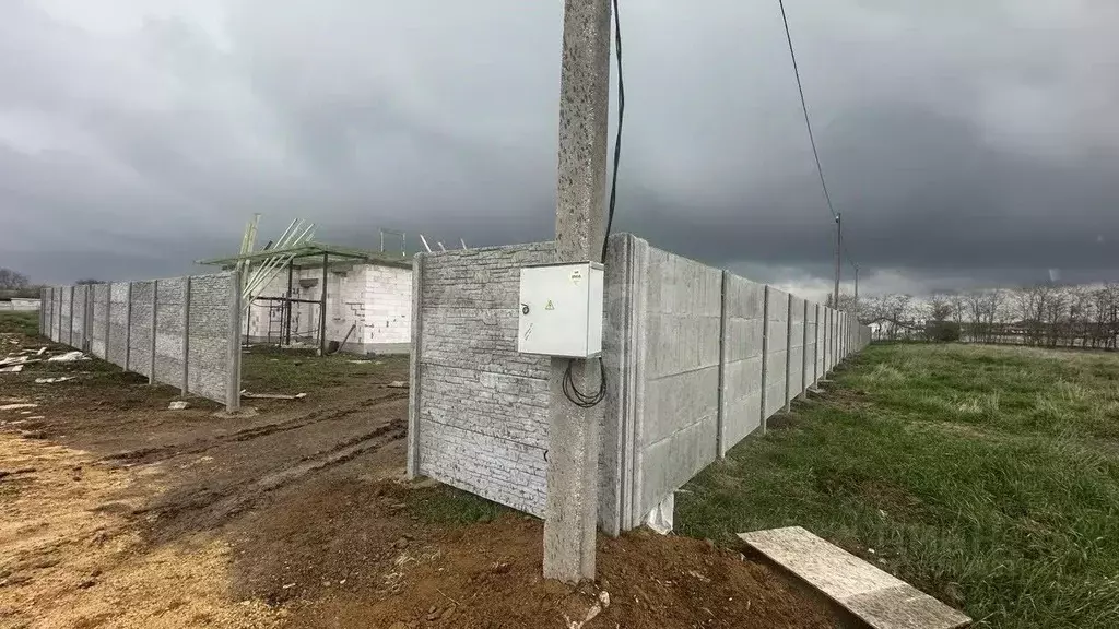 Дом в Крым, Симферопольский район, Урожайновское с/пос, Родничок СТСН  ... - Фото 1