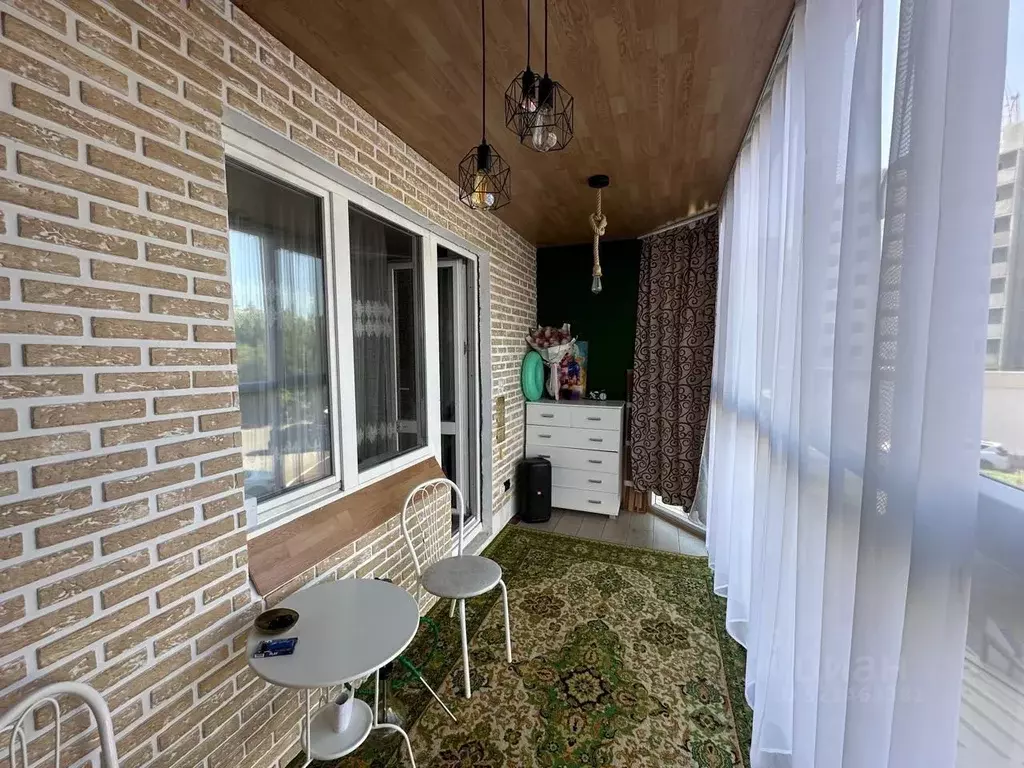 2-к кв. Омская область, Омск ул. Леонида Маслова, 4 (54.1 м) - Фото 2