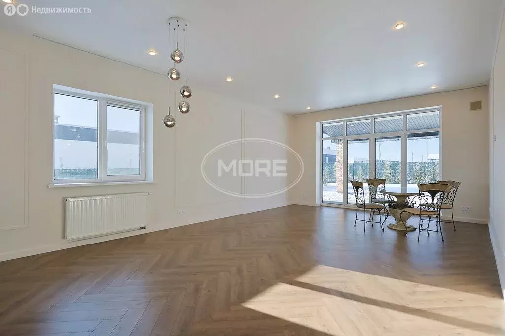 Дом в Калининградская область, Гурьевский муниципальный округ, посёлок ... - Фото 1