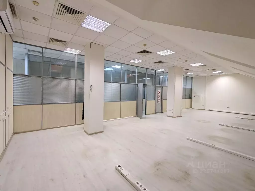 Помещение свободного назначения в Москва Марксистская ул., 3С2 (107 м) - Фото 1