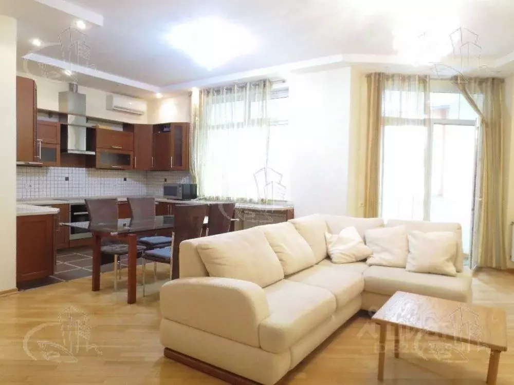 3-к кв. Москва ул. Шаболовка, 10к1 (140.0 м) - Фото 1