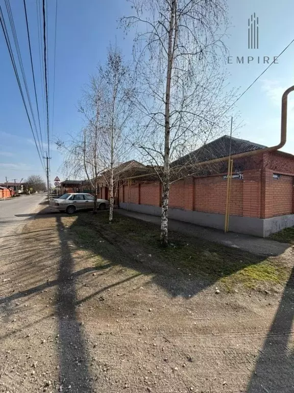 Дом в Чеченская республика, Грозный пер. 3-й Бородина, 31 (200 м) - Фото 0