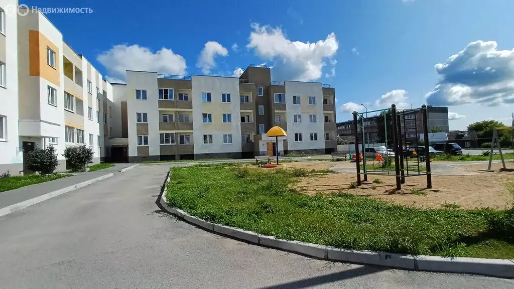 1-комнатная квартира: Сухой Лог, улица 60 лет СССР, 17 (35.9 м) - Фото 0