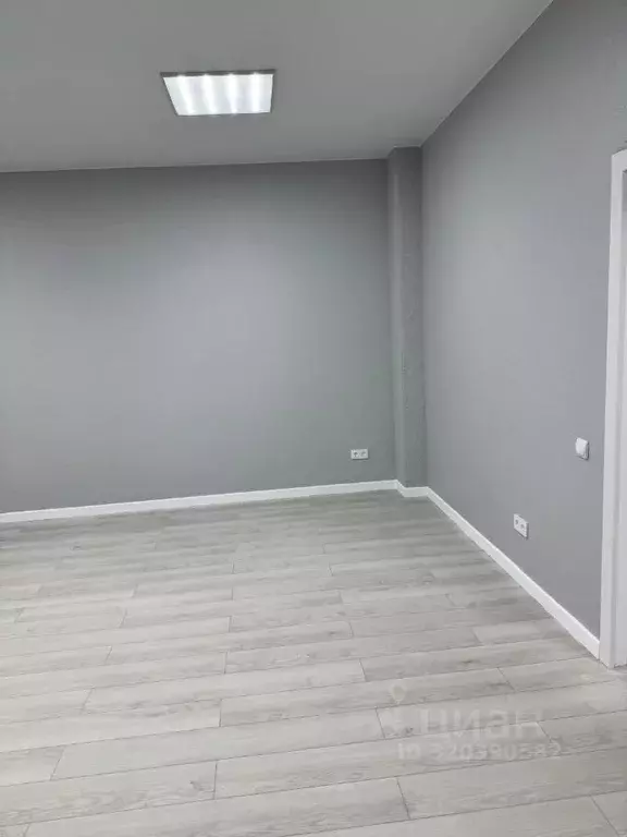 Офис в Ханты-Мансийский АО, Ханты-Мансийск ул. Кирова, 47 (32 м) - Фото 1