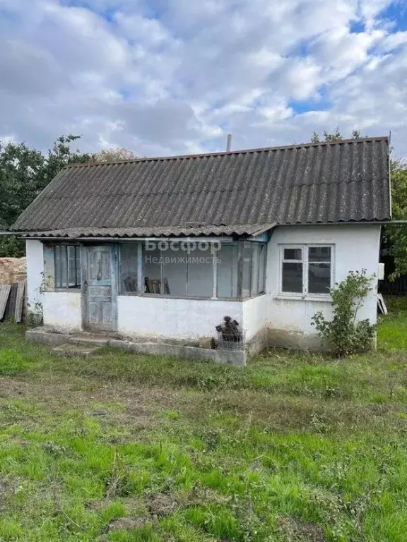 Участок в Крым, Белогорский район, Зуя пгт ул. Заречная (10.0 сот.) - Фото 0