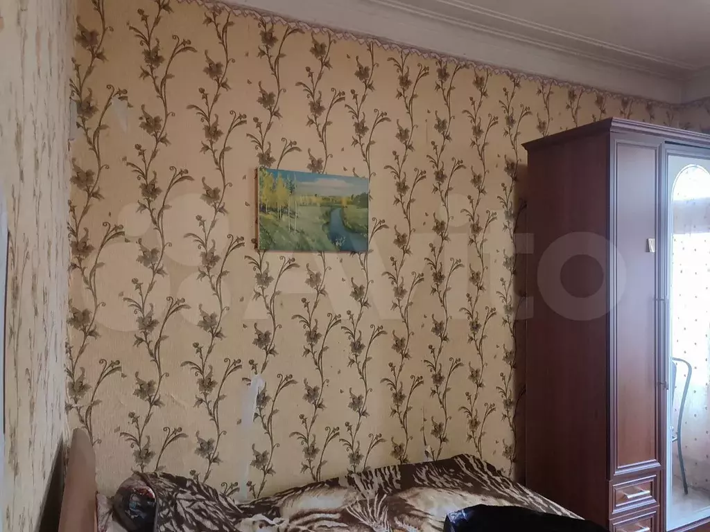Комната 20 м в 3-к., 2/2 эт. - Фото 1