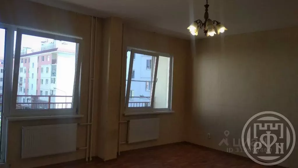 2-к кв. Санкт-Петербург, Санкт-Петербург, Петергоф Ропшинское ш., 3к5 ... - Фото 1
