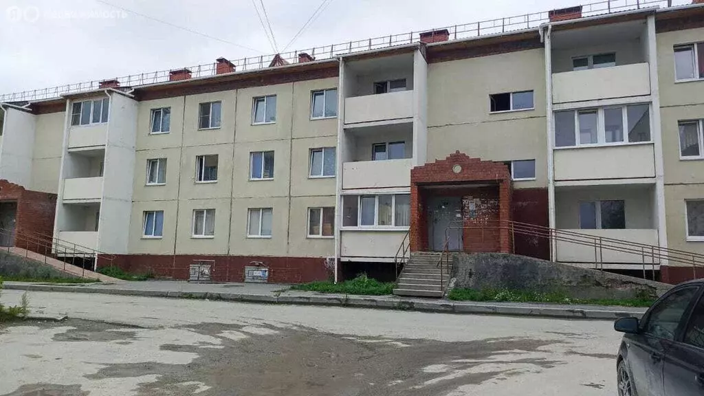 1-комнатная квартира: Асбест, улица Чапаева, 43 (46.6 м) - Фото 0