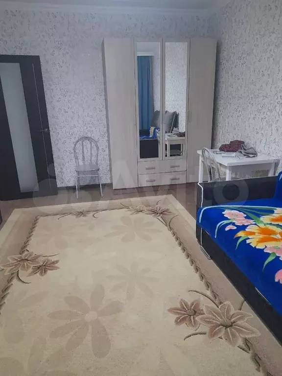 1-к. квартира, 35 м, 1/3 эт. - Фото 1
