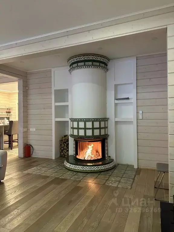 Коттедж в Московская область, Красногорск  (299 м) - Фото 1