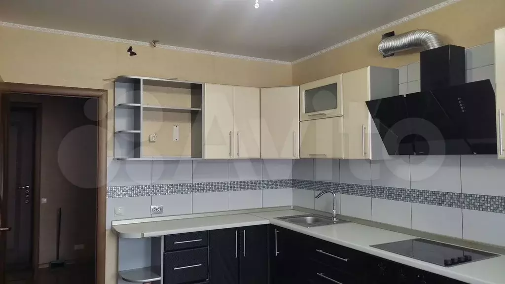 1-к. квартира, 38 м, 9/10 эт. - Фото 0
