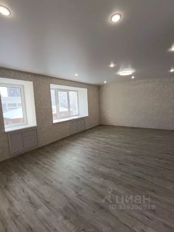 3-к кв. Башкортостан, Уфа ул. Красина, 13/3 (63.0 м) - Фото 1