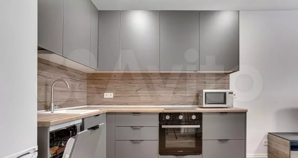 1-к. квартира, 40 м, 9/33 эт. - Фото 1
