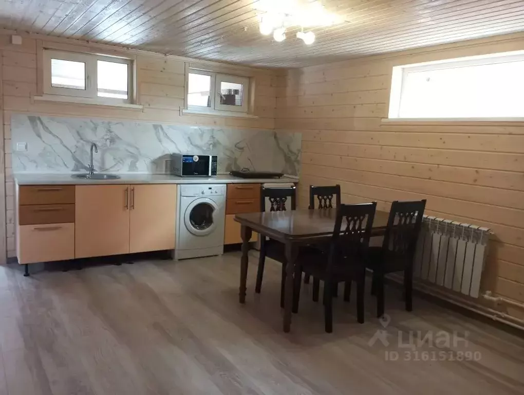 Дом в Калужская область, Козельский район, Нижние Прыски с/пос, с. ... - Фото 2