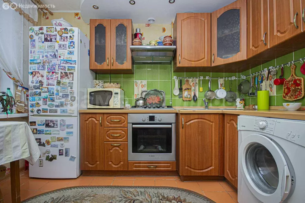 2-комнатная квартира: посёлок городского типа Калининец, 253 (47.7 м) - Фото 2