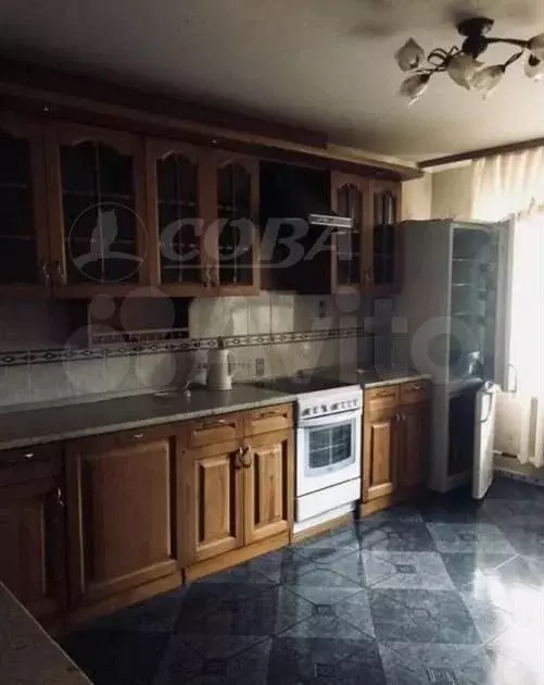 3-к. квартира, 97 м, 3/10 эт. - Фото 0