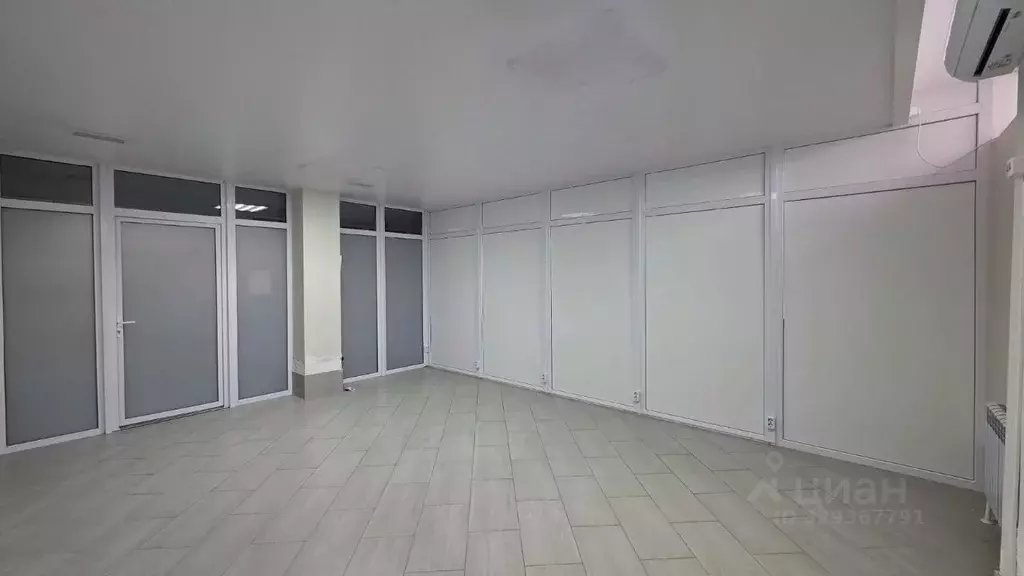 Помещение свободного назначения в Краснодарский край, Геленджик ... - Фото 2