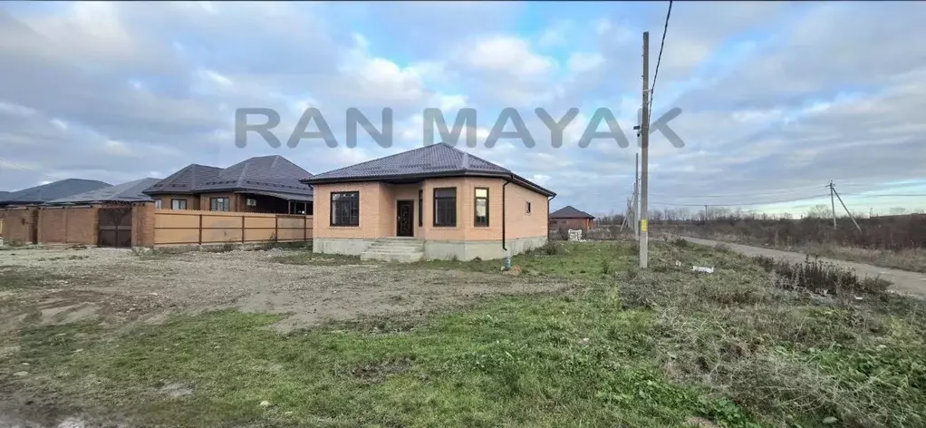 Дом в Адыгея, Майкоп ул. Анны Ахматовой, 24 (134 м) - Фото 1