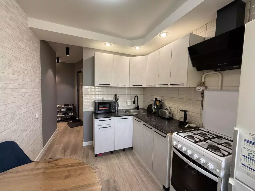 2-к кв. Оренбургская область, Оренбург просп. Гагарина, 43/3 (52.6 м) - Фото 1