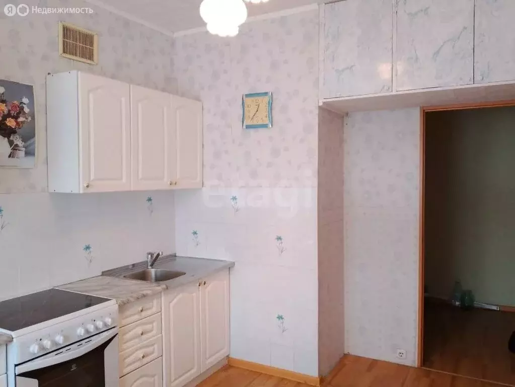 2-комнатная квартира: Коряжма, проспект Ленина, 33 (56.7 м) - Фото 1