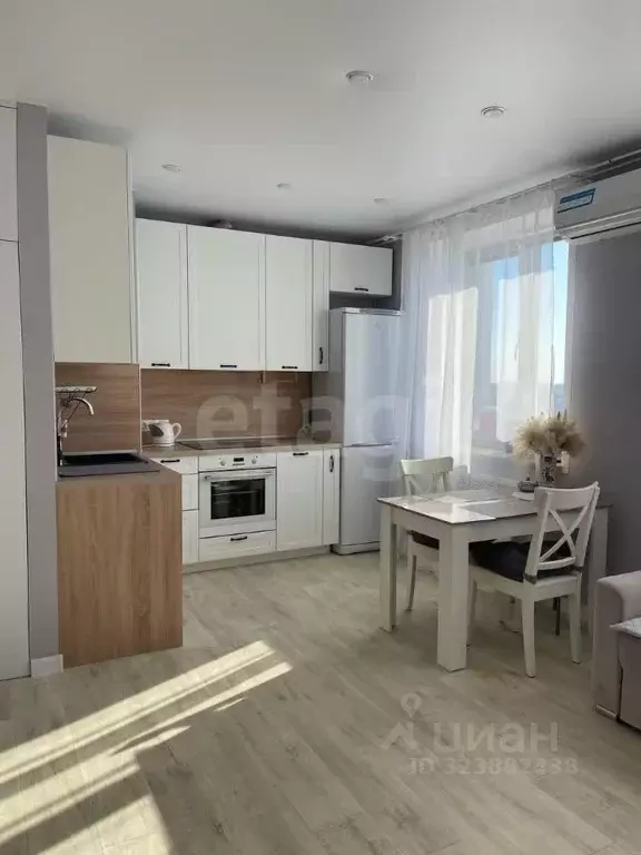 1-к кв. Тюменская область, Тюмень ул. 50 лет Октября, 75к2 (49.1 м) - Фото 2