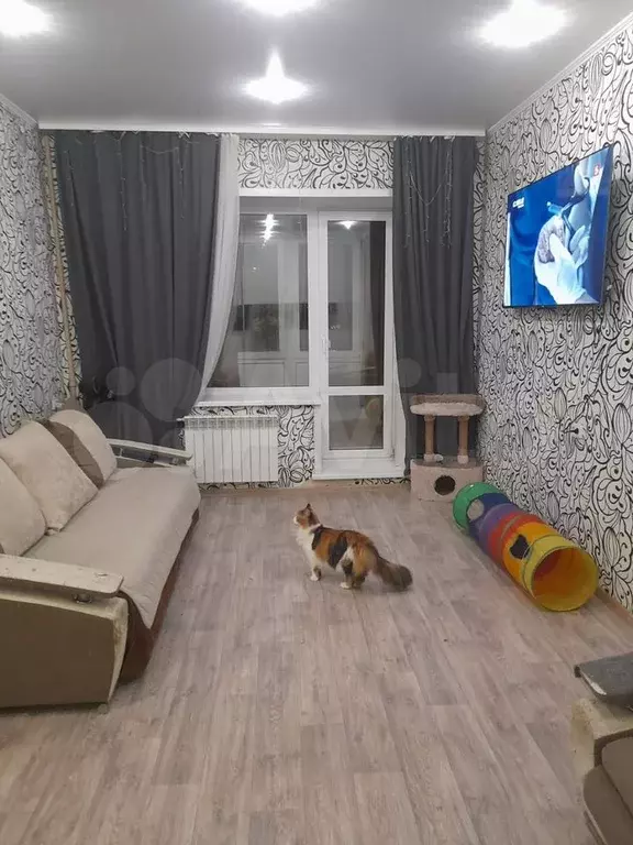 1-к. квартира, 40 м, 3/3 эт. - Фото 1