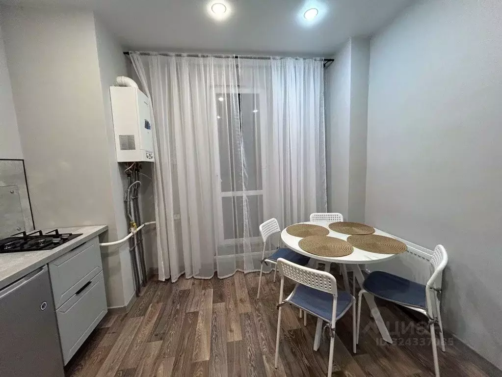 1-к кв. Волгоградская область, Волгоград Санаторная ул., 16 (35.8 м) - Фото 2