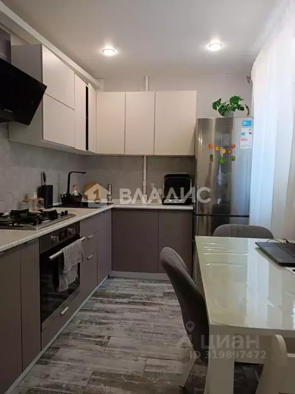 2-к кв. Волгоградская область, Волгоград ул. Кузнецова, 16 (42.6 м) - Фото 0