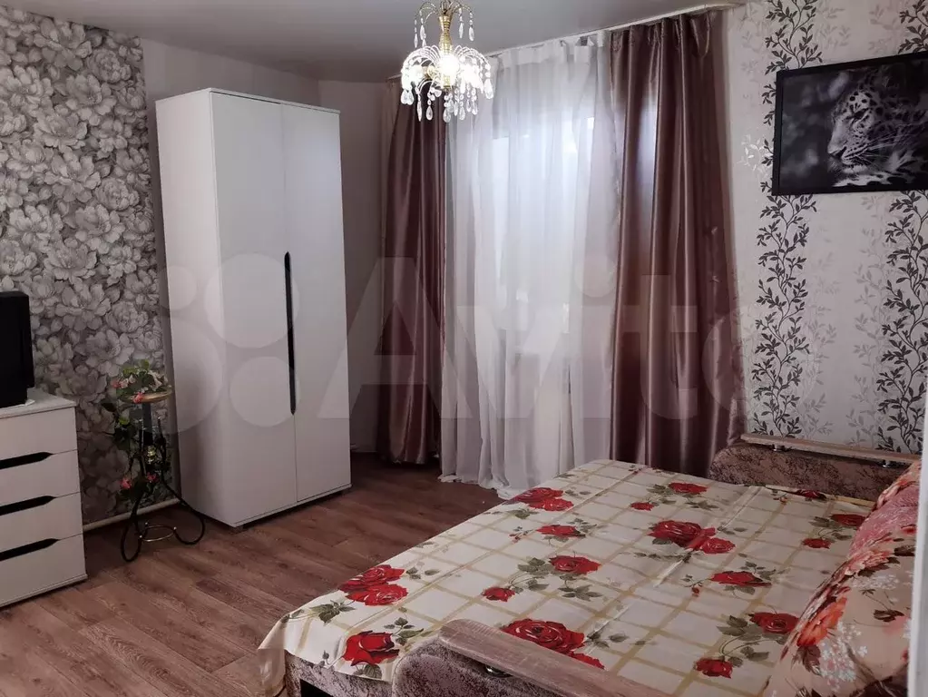 Комната 35 м в 1-к., 3/9 эт. - Фото 0