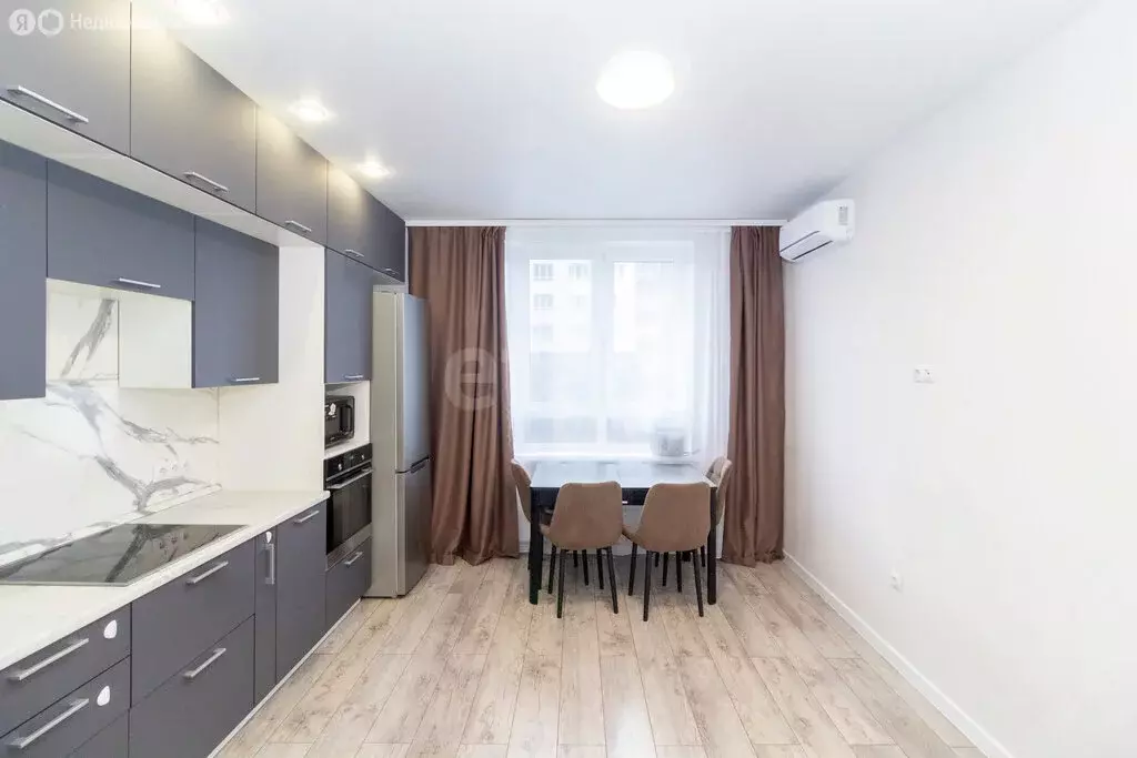 2-комнатная квартира: Тюмень, микрорайон Зарека, улица Лермонтова, 6 ... - Фото 2