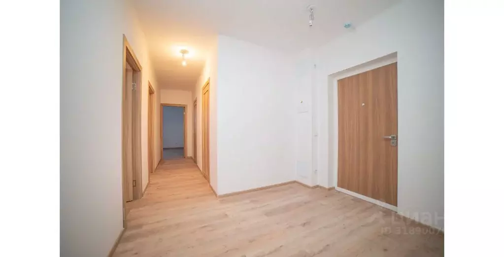 3-к кв. Свердловская область, Екатеринбург ул. Щербакова, 148 (83.04 ... - Фото 0