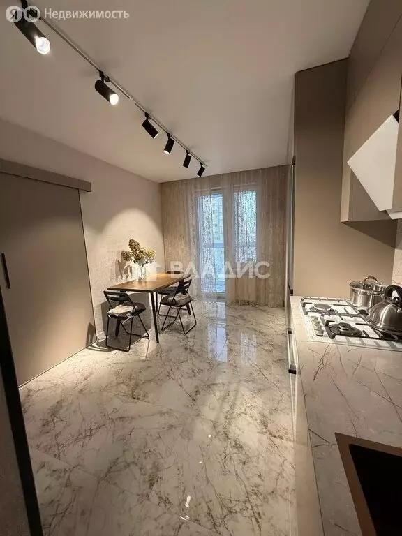 1-комнатная квартира: Калининград, Солдатская улица, 9к1 (47.8 м) - Фото 1