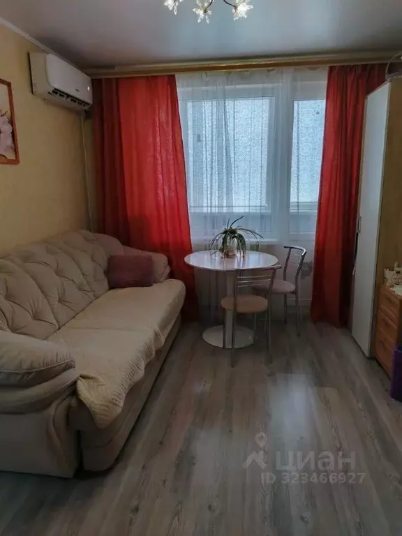 1-к кв. Ростовская область, Ростов-на-Дону Вятская ул., 63/1 (31.0 м) - Фото 1