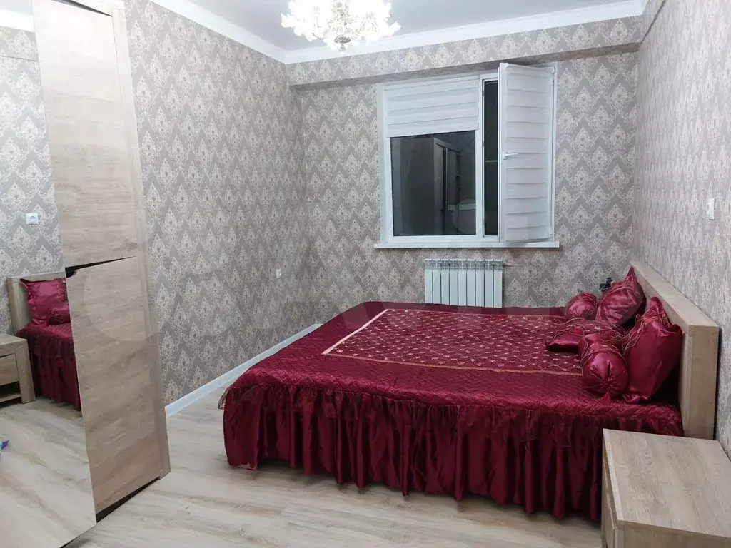 2-к. квартира, 76 м, 2/9 эт. - Фото 0
