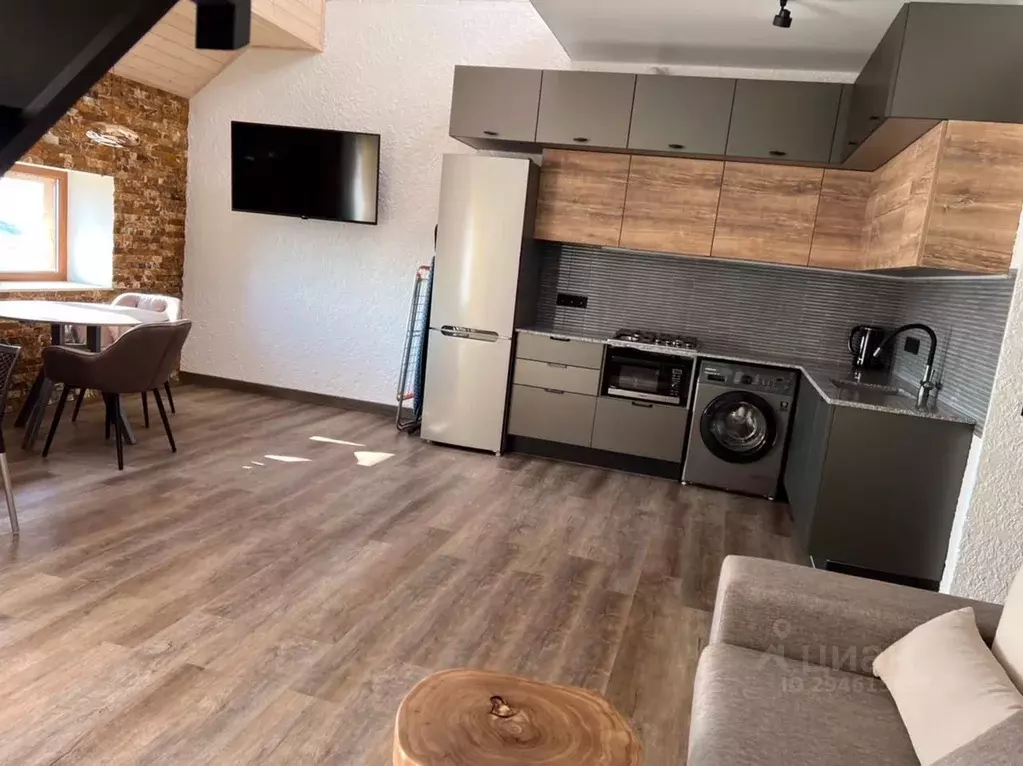 3-к кв. Севастополь ул. Генерала Мельника, 68 (75.0 м) - Фото 2