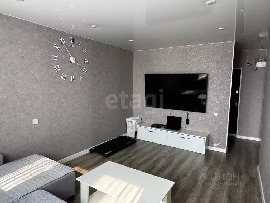 2-к кв. Приморский край, Владивосток ул. Нейбута, 85 (50.7 м) - Фото 0